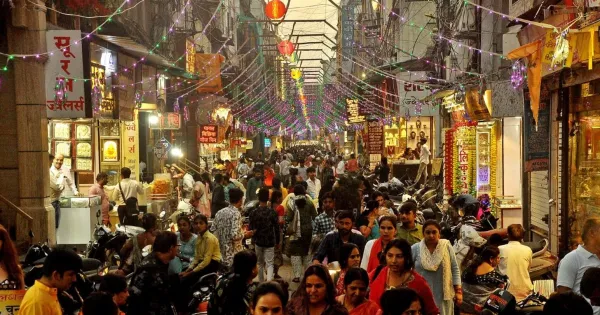 दिवाली पर देशभर में 6.05 लाख करोड़ रुपये की रिकॉर्ड बिक्री

