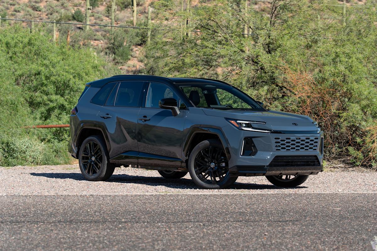 टोयोटा के नए ऑल-हाइब्रिड RAV4 में ऐसा सॉफ़्टवेयर है जिसका आप वास्तव में उपयोग करना चाहेंगे

