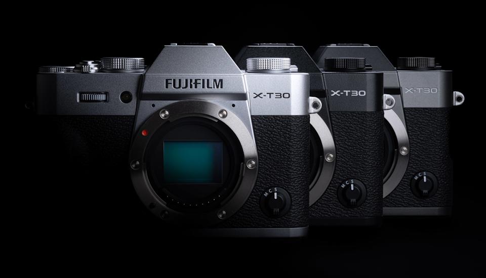 फुजीफिल्म का X-T30 III फिल्म सिमुलेशन डायल वाला इसका नवीनतम कैमरा है