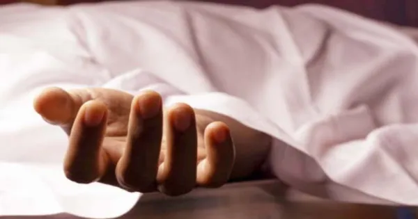 छत्तीसगढ़ के नारायणपुर में 'दूषित' खाना खाने से अब तक 5 लोगों की मौत हो चुकी है. 

