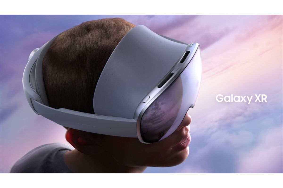 Samsung Galaxy XR लॉन्च: Android XR वाला दुनिया का पहला हेडसेट, AI और 3D दुनिया का कमाल!

