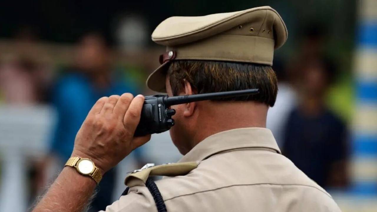 नशे के खिलाफ मध्य प्रदेश पुलिस की सख्त कार्रवाई नशे के खिलाफ मध्य प्रदेश पुलिस की सख्त कार्रवाई