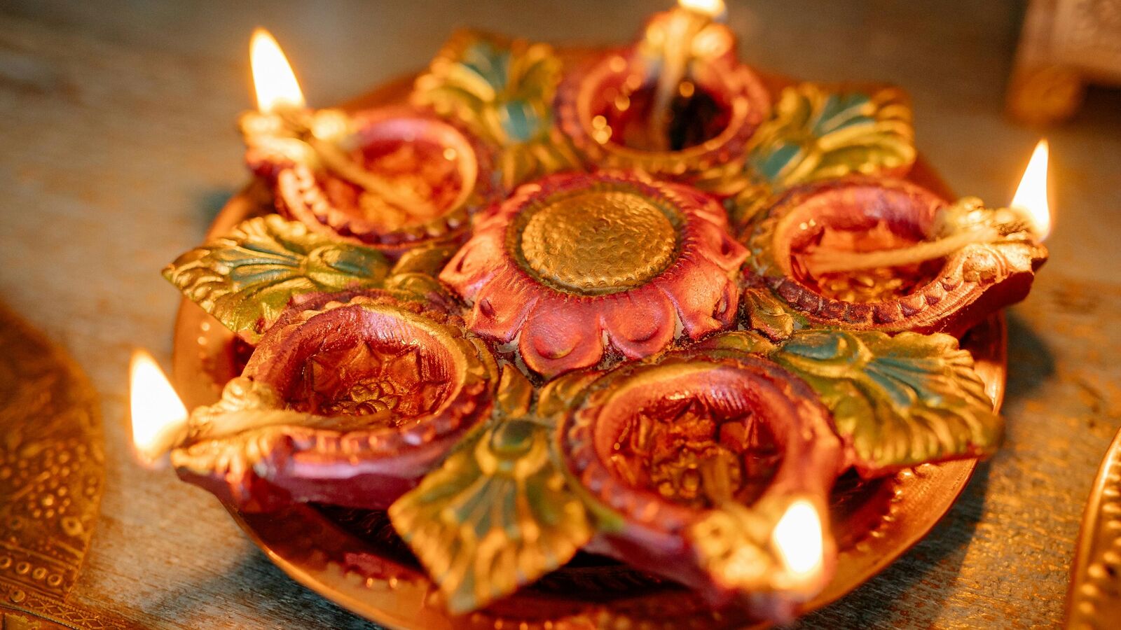 Here are five last-minute gift ideas you can order from quick-commerce platforms this Diwali.