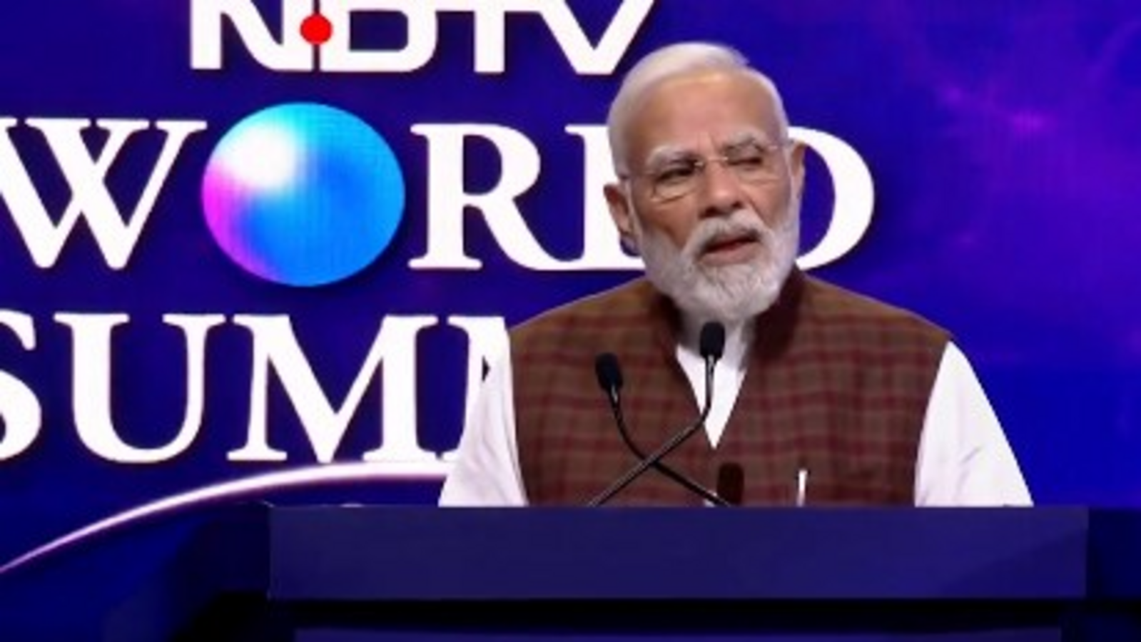 PM Modi's scathing attack on Congress: 'Those flaunting copies of Constitution are sheltering Maoists' 